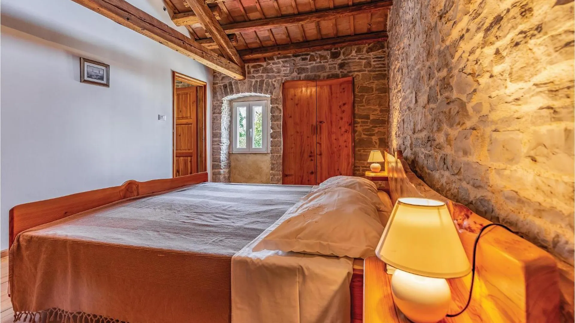 Tatil Evi Amazing Home In Juricev Kal With Wifi